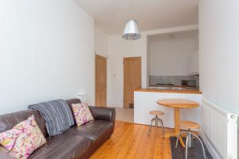 Property to rent in Comely Bank Street, Edinburgh, EH4