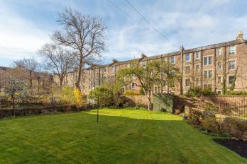 Property to rent in Comely Bank Street, Edinburgh, EH4