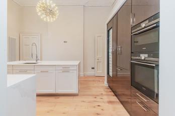 Property to rent in Albany Street, Edinburgh, Midlothian, EH1