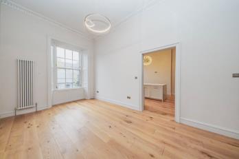 Property to rent in Albany Street, Edinburgh, Midlothian, EH1