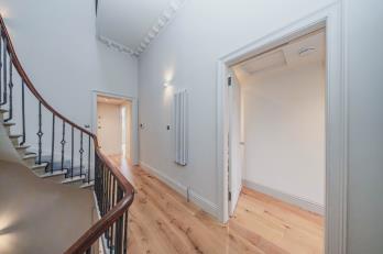 Property to rent in Albany Street, Edinburgh, Midlothian, EH1