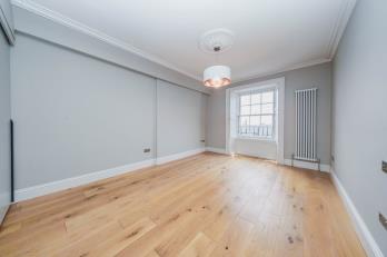 Property to rent in Albany Street, Edinburgh, Midlothian, EH1