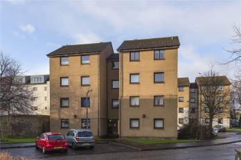 Property to rent in North Hillhousefield, Edinburgh, EH6