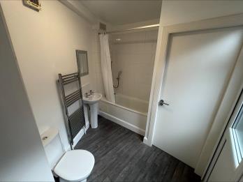 Property to rent in Raeburn Place, Edinburgh, EH4