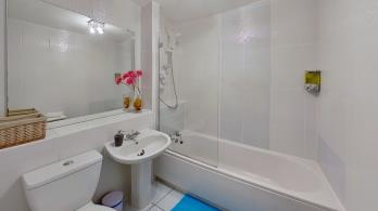 Property to rent in Saunders Street, Edinburgh, EH3