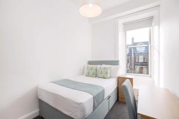 Property to rent in Harrison Gardens, Edinburgh, EH11