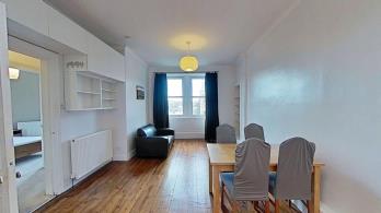 Property to rent in Broughton Road, Edinburgh, EH7