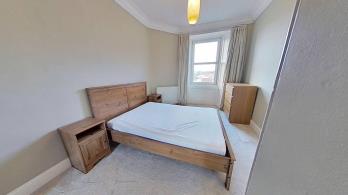 Property to rent in Broughton Road, Edinburgh, EH7