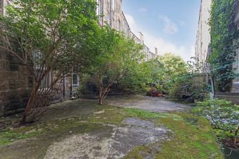 Property to rent in Polwarth Crescent, Edinburgh, EH11