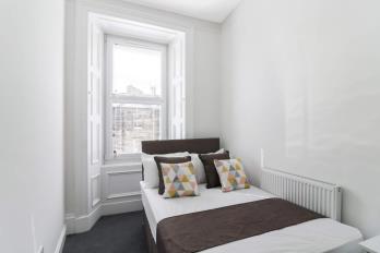 Property to rent in Polwarth Crescent, Edinburgh, EH11