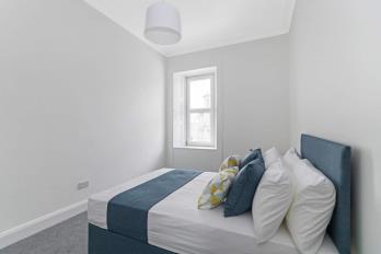 Property to rent in Polwarth Crescent, Edinburgh, EH11