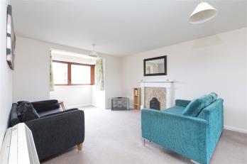 Property to rent in St Ninians Way, Edinburgh, EH21