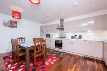 Property to rent in Arneil Drive, Edinburgh, EH5