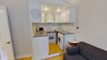 Property to rent in Canonmills, Edinburgh, EH3