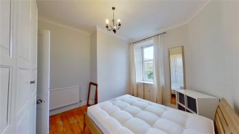 Property to rent in Broughton Road, Edinburgh, EH7