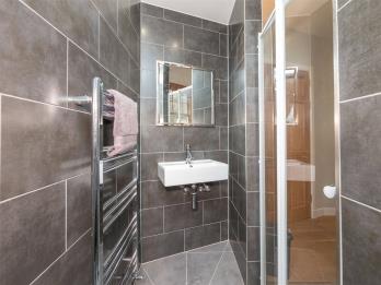 Property to rent in Albany Street Lane, Edinburgh, EH1