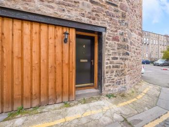 Property to rent in Albany Street Lane, Edinburgh, EH1