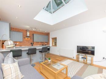 Property to rent in Albany Street Lane, Edinburgh, EH1