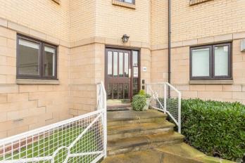 Property to rent in Learmonth Avenue, Edinburgh, Midlothian, EH4