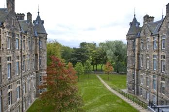 Property to rent in Simpson Loan, Edinburgh, EH3