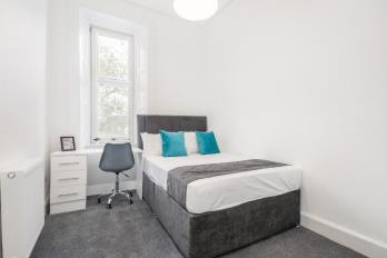 Property to rent in Morningside Road, Edinburgh, EH10