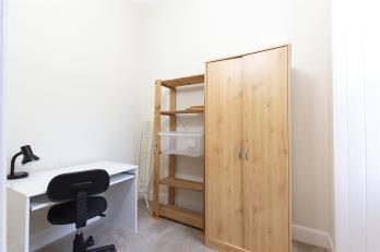 Property to rent in Buchanan Street, Edinburgh, EH6