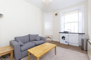 Property to rent in Buchanan Street, Edinburgh, EH6