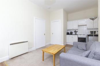 Property to rent in Buchanan Street, Edinburgh, EH6
