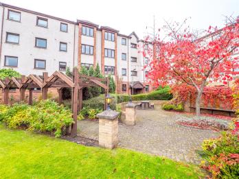 Property to rent in South Lorne Place, Edinburgh, EH6