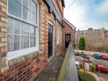 Property to rent in Upper Gray Street, Edinburgh, EH9