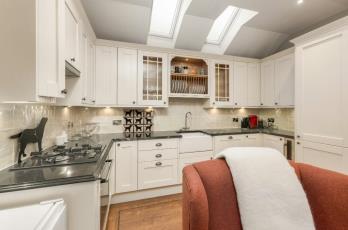Property to rent in Randolph Lane, Edinburgh, Midlothian, EH3