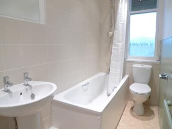 Property to rent in Polwarth Crescent, Edinburgh, EH11