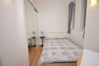 Property to rent in Morningside Gardens, Edinburgh, EH10