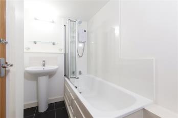 Property to rent in Drummond Street, Edinburgh, Midlothian, EH8