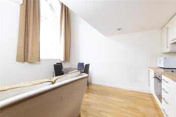 Property to rent in Drummond Street, Edinburgh, Midlothian, EH8