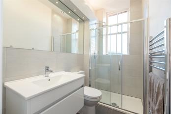 Property to rent in (2f1) Spottiswoode Street, Edinburgh, EH9