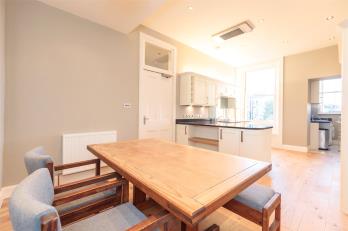 Property to rent in (2f1) Spottiswoode Street, Edinburgh, EH9