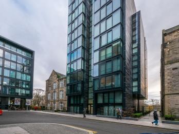Property to rent in Simpson Loan, Edinburgh, EH3