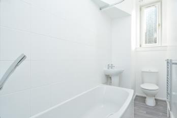 Property to rent in Dundee, Edinburgh, EH11