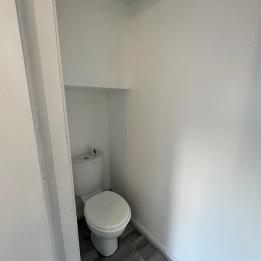 Property to rent in High Street Perth