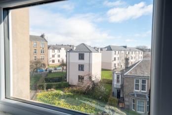 Property to rent in Strathmartine Road, Dundee