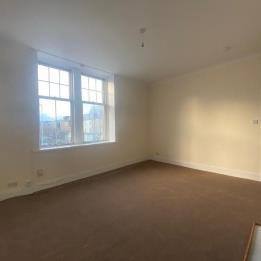 Property to rent in Canal Crescent Perth