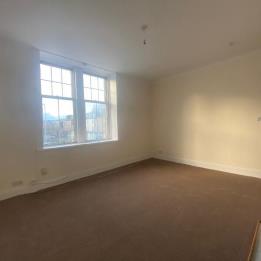 Property to rent in Canal Crescent Perth