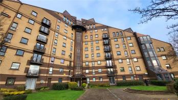 Property to rent in Mavisbank Gardens, Glasgow, G51