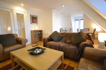 Property to rent in Drummond Street, Central, Edinburgh, EH8 9TT