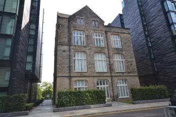 Property to rent in Simpson Loan, Central, Edinburgh, EH3 9GD