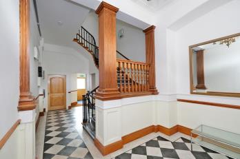 Property to rent in 3a Golden Square, Aberdeen, AB10 1RD