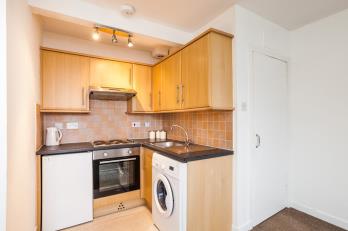 Property to rent in 73f Charlotte Street, Aberdeen, AB25 1LY