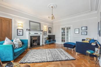 Property to rent in 209 Ayr Road, Newton Mearns, G77 6AH