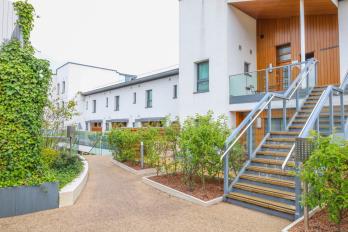 Property to rent in Flat 3/6, 7 Bath Street, Glasgow, G2 1HY